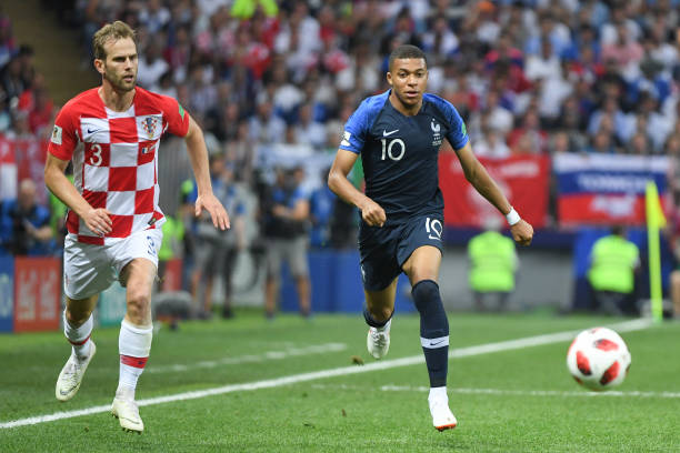 臂展突出 臂展突出